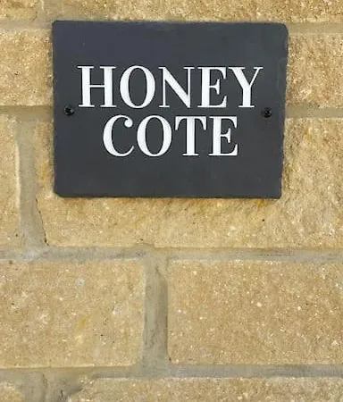 Cosy Cotswolds Cottage Andoversford Exterior photo