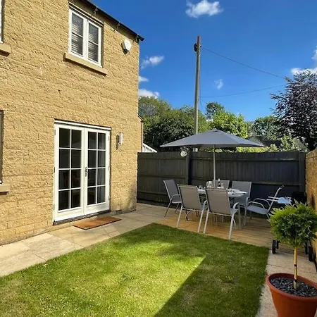 Cosy Cotswolds Cottage Andoversford Exterior photo